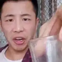 新二的快乐生活头像新二的快乐生活搞笑头像