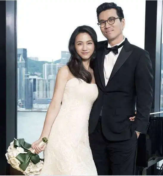 明星跨国婚姻李玟莫文蔚上榜,她们都真正嫁给了爱情