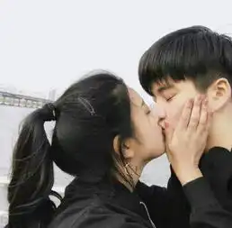 跪求这张情头的另一半,谢谢