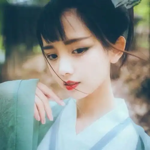 猪猪女孩