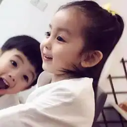 吃货情侣头像我们秀的不止是恩爱