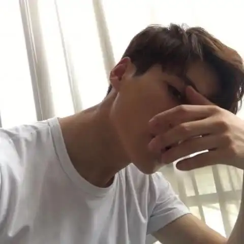 假装爱你的男生会有这3个表现,比渣男还可怕,趁早分手