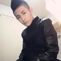 2015气质男生qq头像