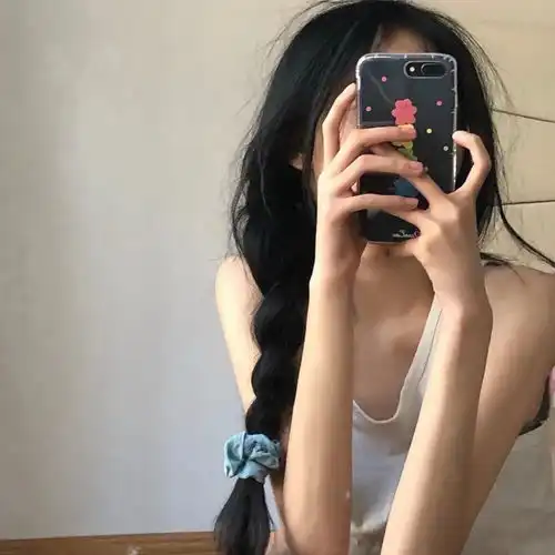 女头御姐风头像1