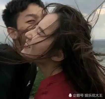 最适合官宣的情侣头像好好保管温柔和可爱,留给喜欢的人