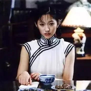 李小冉嫁给男闺蜜被宠上天,8亿豪宅首曝光