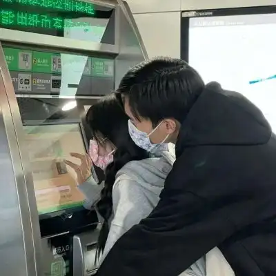 2021适合热恋期的超甜情侣头像真人比较污一点的幸福情头大全2021