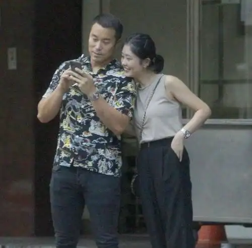 男神张孝全神秘妻子首曝光,气质高贵长相甜美,像男方前女友万茜