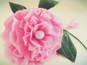 纸玫瑰花的折法之皱纹纸巧克力糖果纸玫瑰花花束捧花手工制作教程