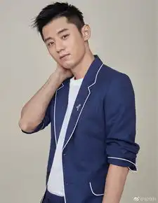 张继科晒靓照现高颜值穿休闲西装帅气逼人