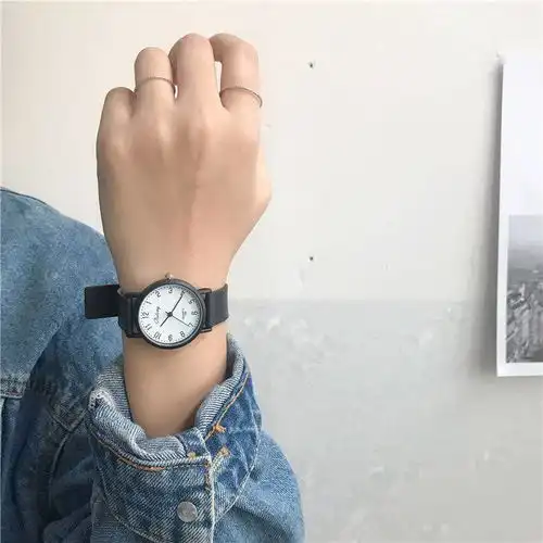 手表男女ins中学生初中韩版简约潮流时尚学院风黑白运动情侣一对