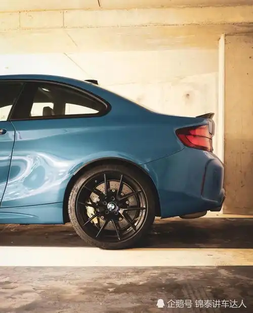 新bmwm2cs