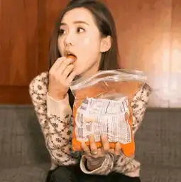 刘诗诗喜欢萝卜因为好吃,张艺兴喜欢的原因,太搞笑了吧