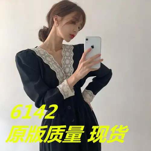 港风ins女装冬裙新款女赫本小黑裙加厚法式懒人穿搭连衣裙女秋冬