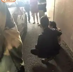 宜宾夫妻吵架,男的竟然用车把女的拖行了六七十米