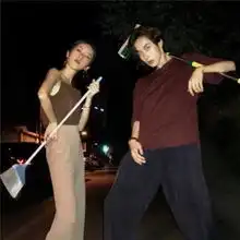 这里都是你们喜欢的卡通精致唯美浪漫的情侣头像