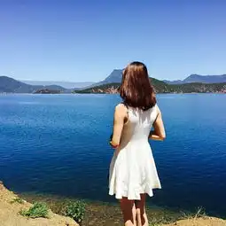 女生头像背影