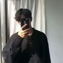 抖音最近超火的句子愿你身后有一人,无所畏惧