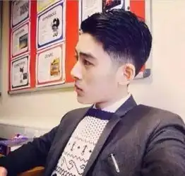 最近最流行的男生发型,分分钟让你帅上天