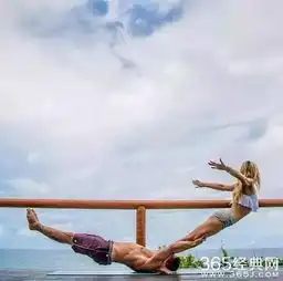 现在的网红除了越穿越凉快,别无其他生存方式了