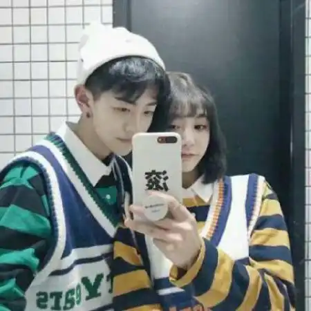清纯的情侣头像一对两张,潮流年轻的小情侣就是好