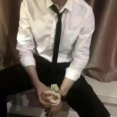 最近不露脸情头火了,班主任看了一脸懵,网友秀儿们燥起来