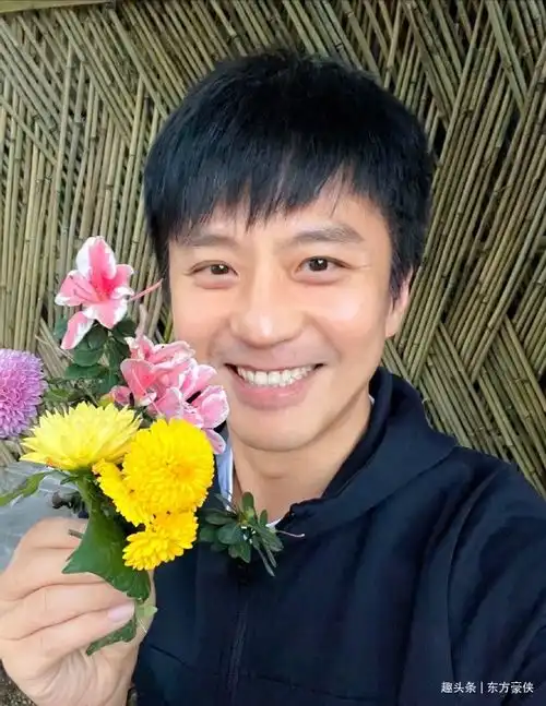明星夫妇如何庆祝情人节邓超为孙俪送花,杨颖玩梗疑似暗示单身