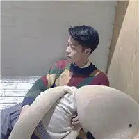 迷上你爱上你气质干净中系帅哥头像
