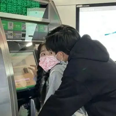 2021适合热恋期的超甜情侣头像真人比较污一点的幸福情头大全2021