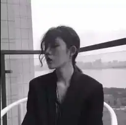 vip超阔爱超宠溺情头你才十几岁,哪里来的白头偕老