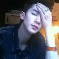 帅气的男生扣扣头像2013最新版微笑的张开双手坦然面对未来