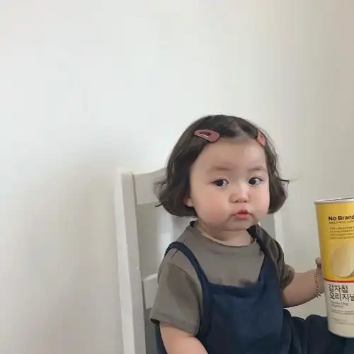 可爱女孩罗熙了解一下