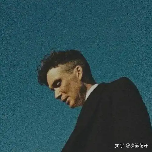 汤米谢尔比有哪些展现他温情一面的截图或者头像