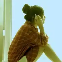 我会静静聆听温婉眉梢的笑