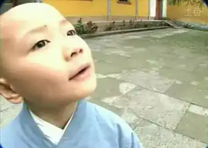 大家都在发糖,我最爱这对90后小情侣的糖