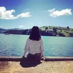 qq头像海边女神背影