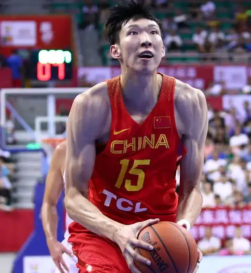 仅1小时nba爆3消息周琦被下放巴特勒新消息热议库里历史地位