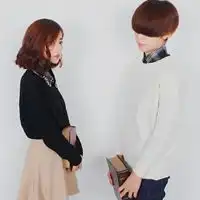 最近很红的情侣网红,求名字如图