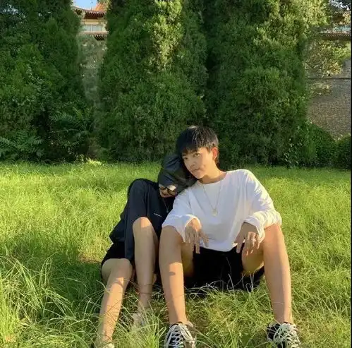缠缠绵绵情侣头像微信你最重要可爱点