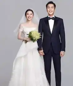 唐艺昕曝光婚纱背后的故事婚纱名这么浪漫,竟然取自二人名字