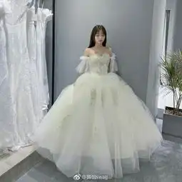 小路怡睡醒了swag.