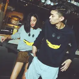 muz工作室香蕉眼睛创意设计秋装情侣款套头堆糖,美图壁纸兴趣社区