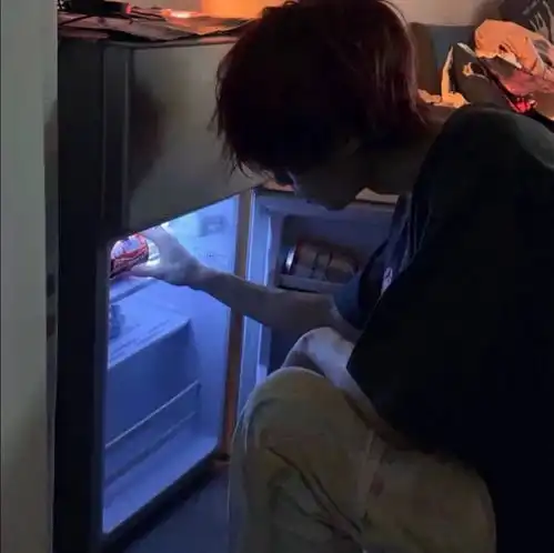 开学和新同桌换上的宝藏情头