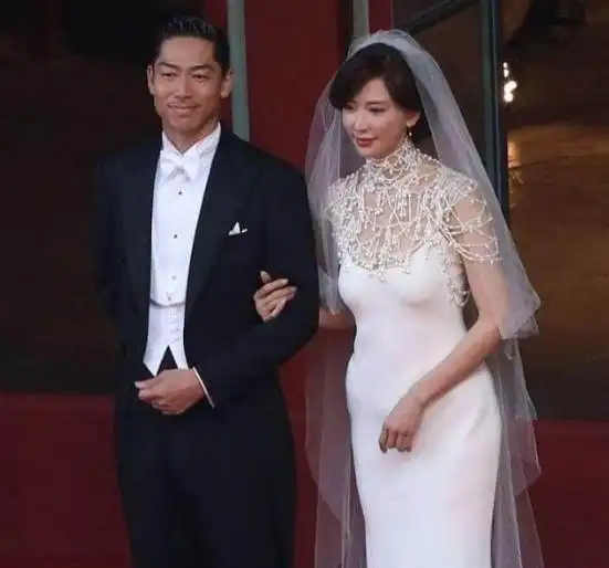 林志玲同日本人结婚,宴请圈内众多明星,为何唯独没有请他