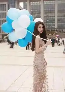 广州大学毕业红毯这女生连娃都有啦