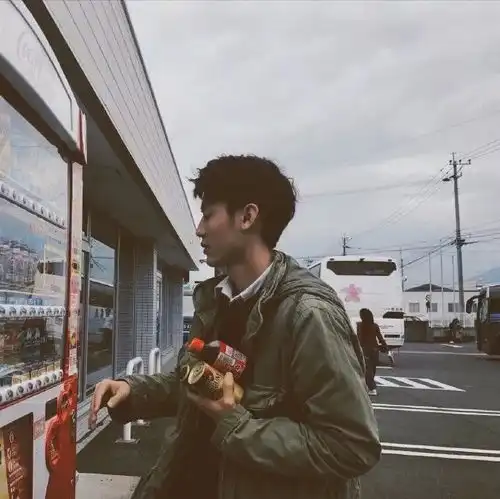 vsco复古港风调色教程