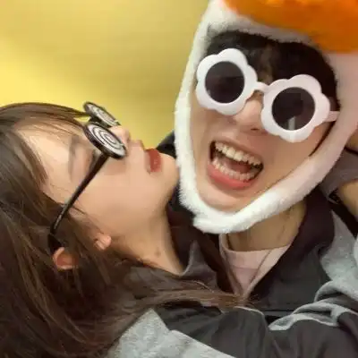 优质干净唯美恩爱情侣头像云微信头像我要个性网