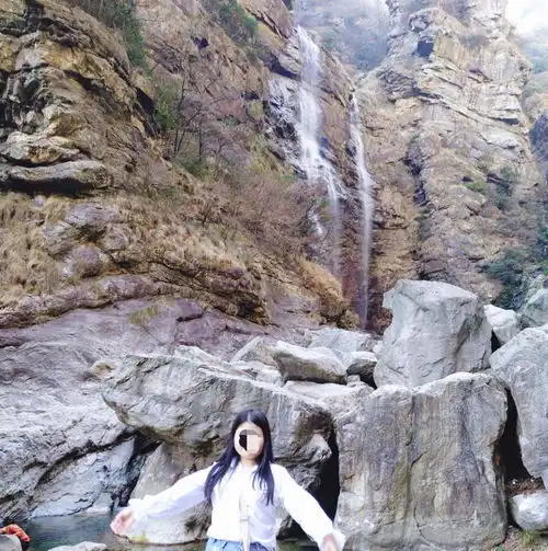 梨形脸骨架也大太丑怎么改变好看一点