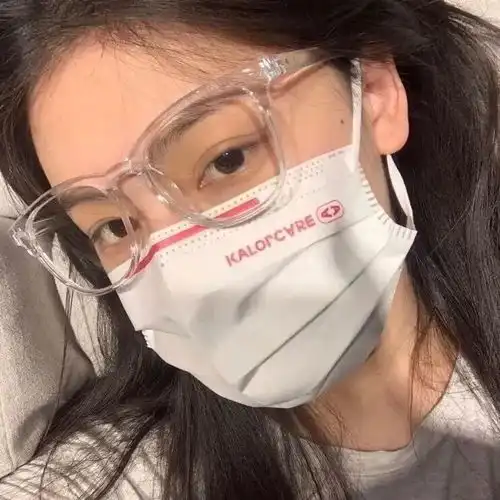 一组超哇塞的女生头像,请签收