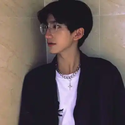 超帅男生头像分享乐观和爱才是生活的解药
